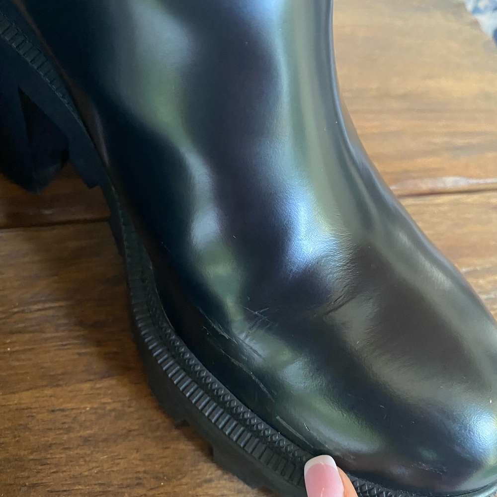 Gucci Leather Ankle Boot With Belt 39.5 - Picture 13 of 13